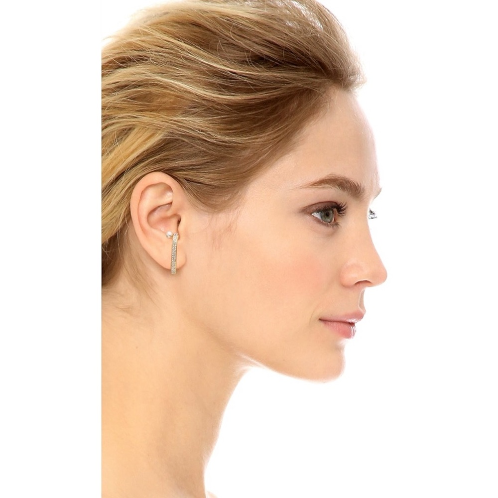 Vita Fede comma crystal with pearl earring sliver